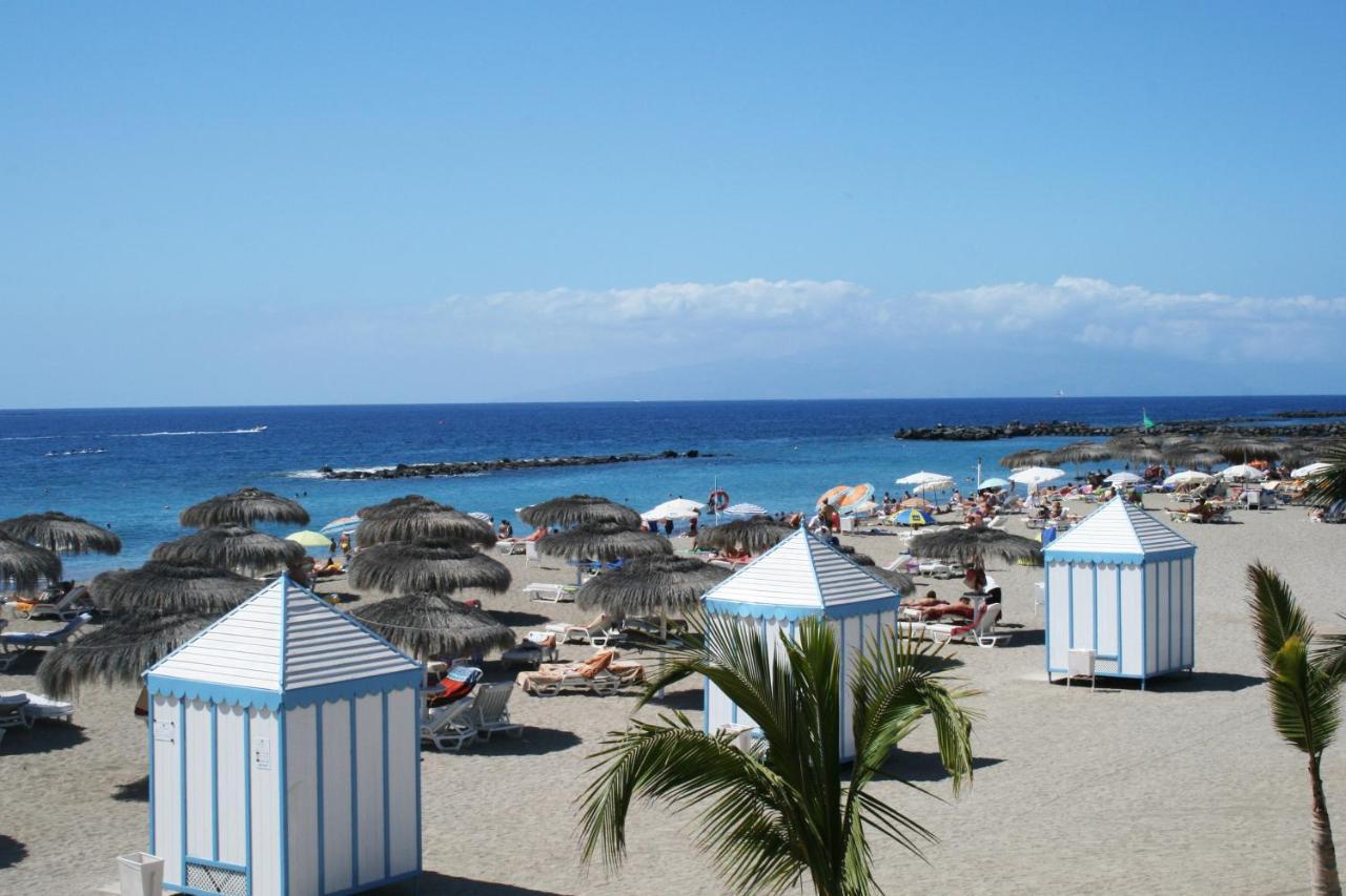 Greatly Located Apartment With Heated Pool, Los Cristianos لوس كريستيانوس المظهر الخارجي الصورة