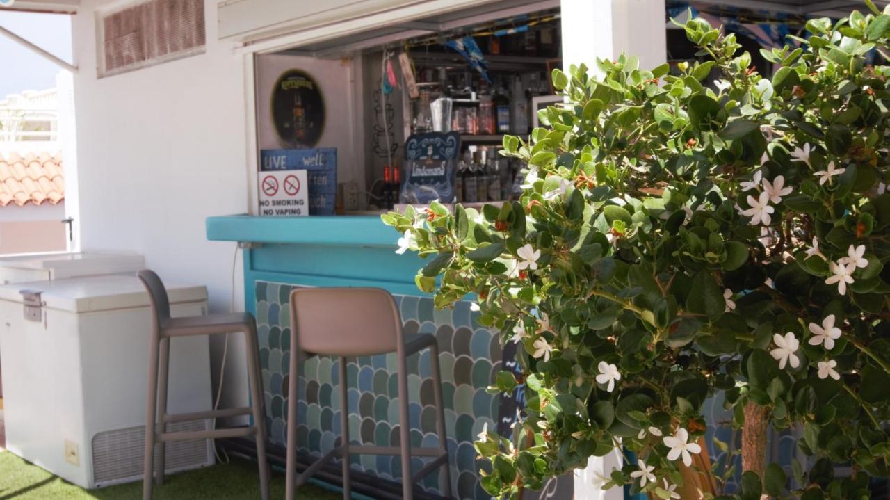 Greatly Located Apartment With Heated Pool, Los Cristianos لوس كريستيانوس المظهر الخارجي الصورة